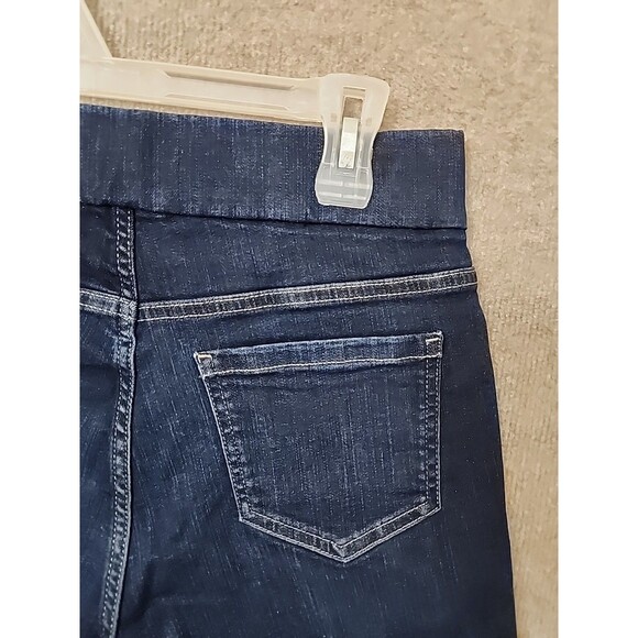 Liz Claiborne Amber Pull-On Shorts Womens 6 Blue Armour Wash Denim Stretch NEW - Picture 6 of 10